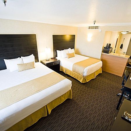 Hotel D'Lins Ontario Airport Luaran gambar