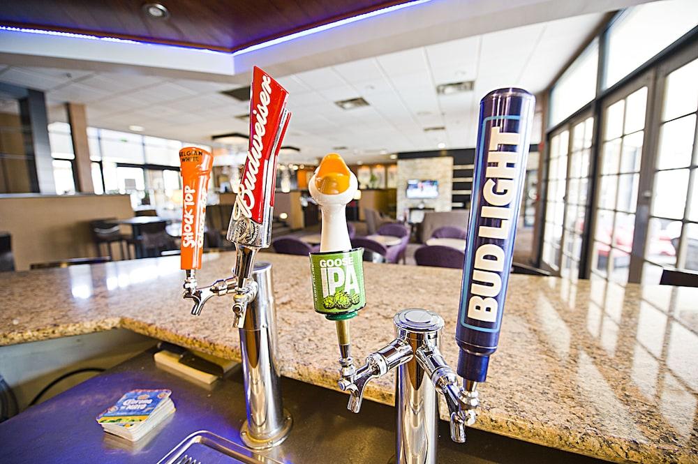 Hotel D'Lins Ontario Airport Luaran gambar