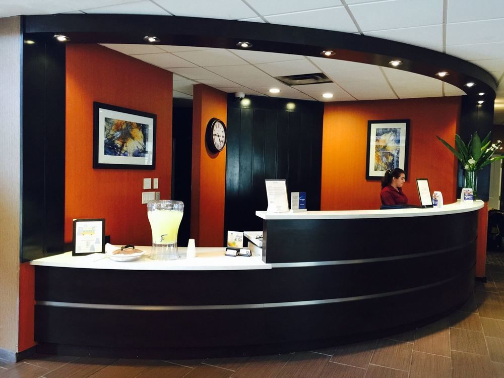 Hotel D'Lins Ontario Airport Luaran gambar